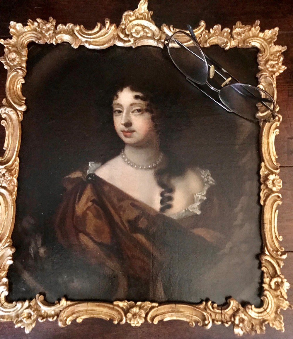 Small Portrait of Barbara Villiers c. 1665; Attributed to Mary Beale. View VI