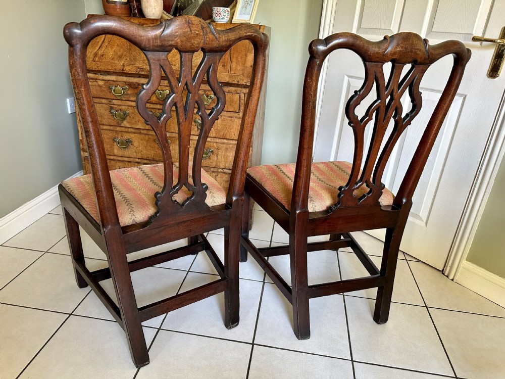 Fine pair of 18th century provincial Chippendale chairs in mahogany. View II