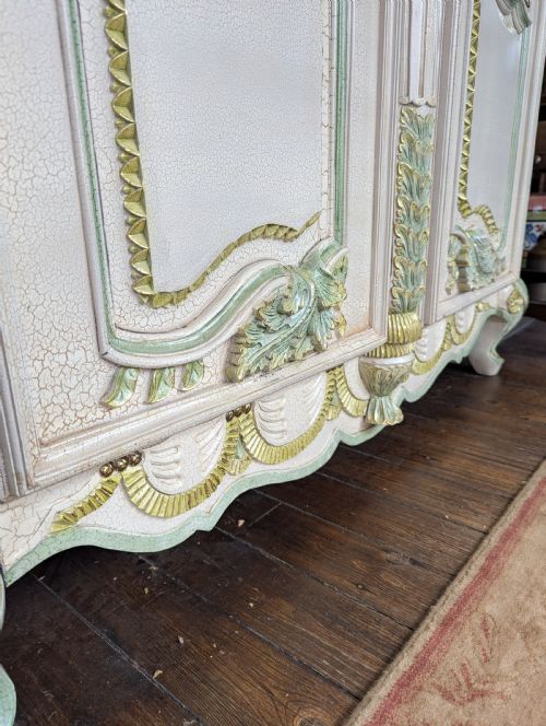 19TH CENTURY FRENCH WEDDING ARMOIRE WARDROBE - ADDITIONAL PHOTO 4