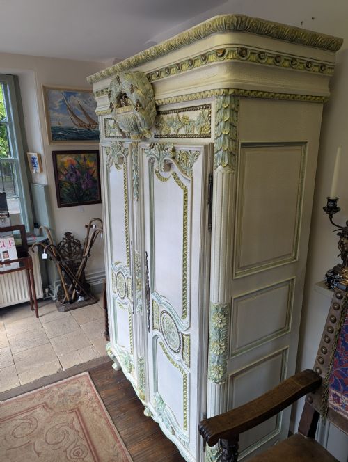 19TH CENTURY FRENCH WEDDING ARMOIRE WARDROBE - ADDITIONAL PHOTO 10