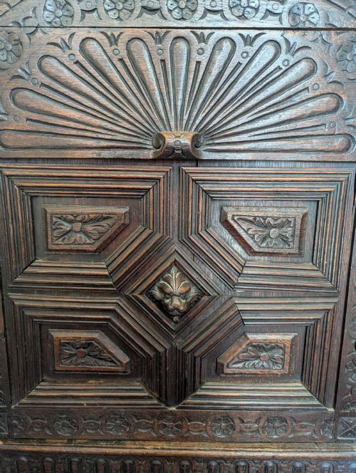 FLEMISH MECHELEN RENAISSANCE LION HEAD CUPBOARD CIRCA 1860 - ADDITIONAL PHOTO 6