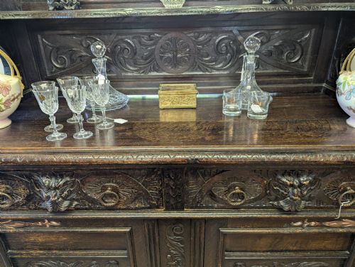19TH CENTURY JACOBEAN REVIVAL GREENMAN OAK DRESSER - ADDITIONAL PHOTO 11