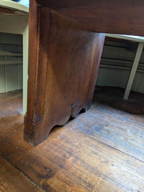 1940S ROBERT MOUSEY THOMPSON CELTIC CHURCH PEW ARTS AND CRAFTS MOUSEMAN OF KILBURN - ADDITIONAL PHOTO 3