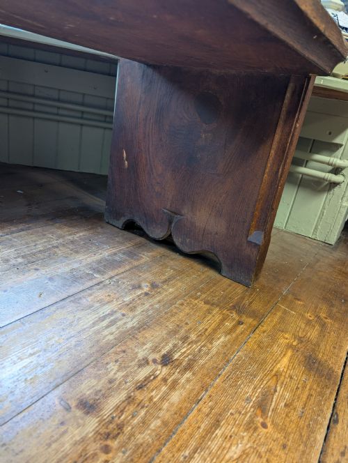 1940S ROBERT MOUSEY THOMPSON CELTIC CHURCH PEW ARTS AND CRAFTS MOUSEMAN OF KILBURN - ADDITIONAL PHOTO 4