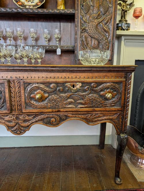 18TH CENTURY ORNATELY CARVED JACOBEAN OAK DRESSER - ADDITIONAL PHOTO 5