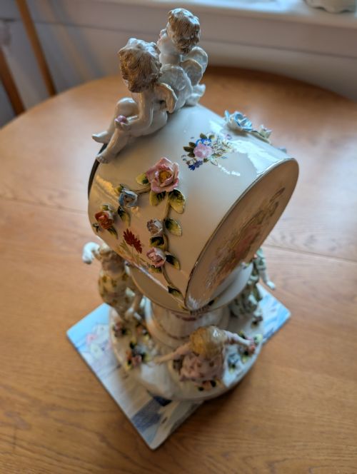EARLY 20TH CENTURY MEISSEN DRESDEN MANTLE CLOCK SWISS MOVEMENT PERFECT CONDITION - ADDITIONAL PHOTO 12