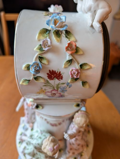 EARLY 20TH CENTURY MEISSEN DRESDEN MANTLE CLOCK SWISS MOVEMENT PERFECT CONDITION - ADDITIONAL PHOTO 17