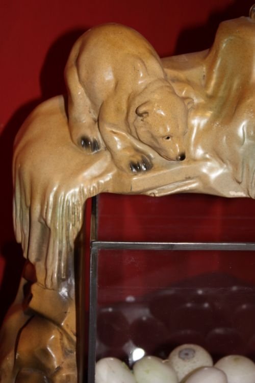 fig 2. Art Deco Aquarium as polar bears on an iceberg