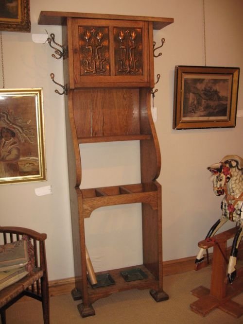 Arts and Crafts Oak Hall Stand