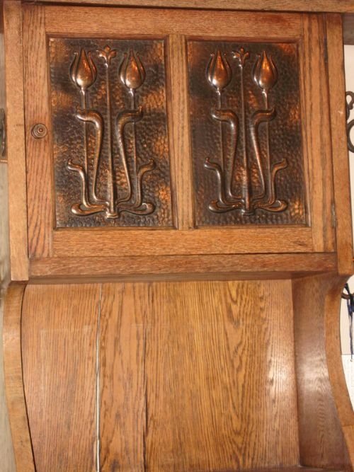fig 1. Arts and Crafts Oak Hall Stand