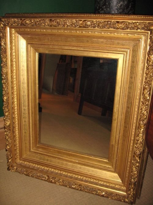 fig 1. Nineteenth century gilt frame mirror