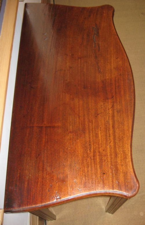 fig 3. Georgian Serpentine front Tea Table