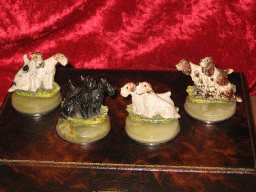 SUPERB BOXED SET OF COLD PAINTED BRONZE MENU HOLDERS - ADDITIONAL PHOTO 2