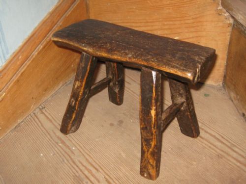PRIMITIVE GEORGIAN FOOTSTOOL - ADDITIONAL PHOTO 2