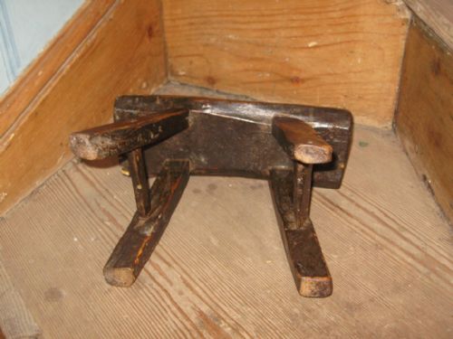 PRIMITIVE GEORGIAN FOOTSTOOL - ADDITIONAL PHOTO 3