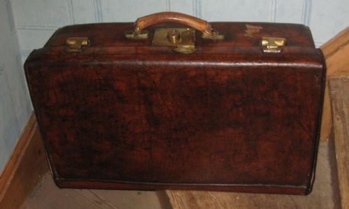 fig 1. Victorian, Drew and Son leather suitcase