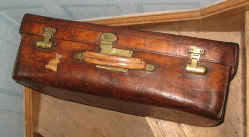 fig 3. Victorian, Drew and Son leather suitcase