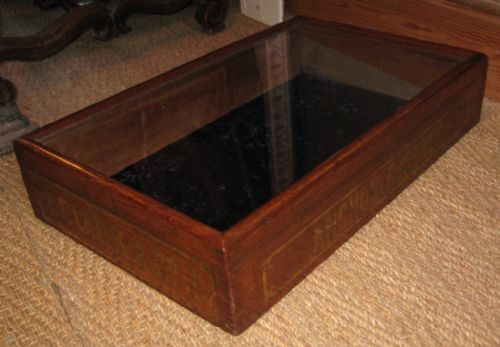 CLARKCO ANCHOR CROCHET DISPLAY CASE - ADDITIONAL PHOTO 3