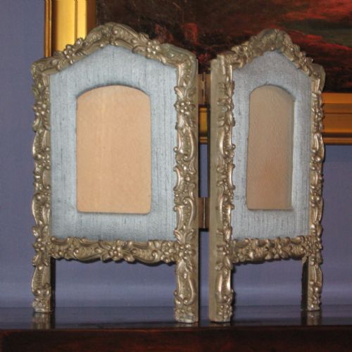 unusual victorian double photo frame - CATEGORY: ANTIQUE MISCELLANEOUS - DATED 1900