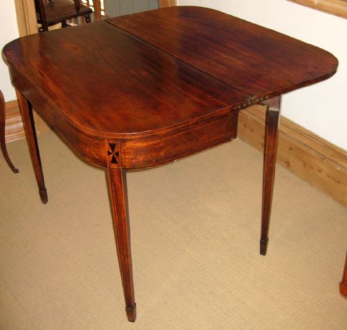 GEORGIAN MAHOGANY INLAID TEA TABLE - ADDITIONAL PHOTO 6