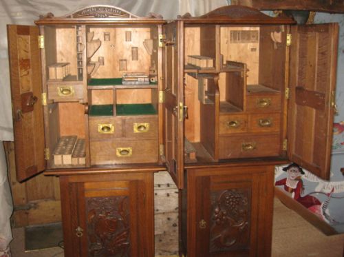 SUPERB PAIR OF CABINETMAKERS TOOL CABINETS - ADDITIONAL PHOTO 7