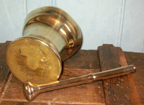 GEORGIAN BRASS PESTLE AND MORTAR - ADDITIONAL PHOTO 4