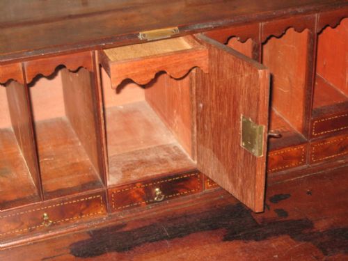 GEORGIAN CUBAN MAHOGANY BUREAU - ADDITIONAL PHOTO 5