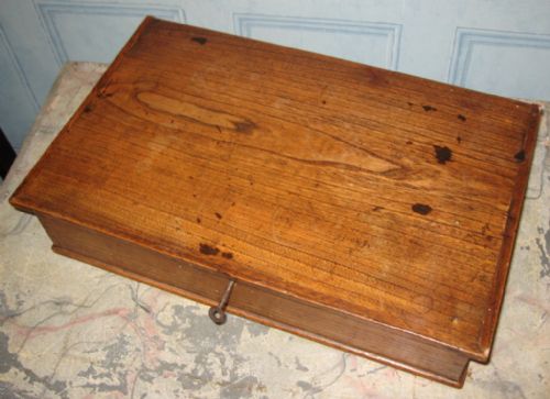 SMALL GEORGIAN ELM BOX - ADDITIONAL PHOTO 1