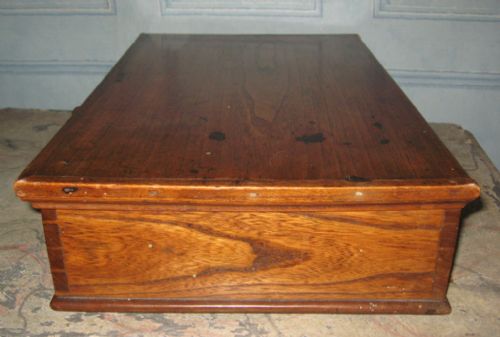 SMALL GEORGIAN ELM BOX - ADDITIONAL PHOTO 2