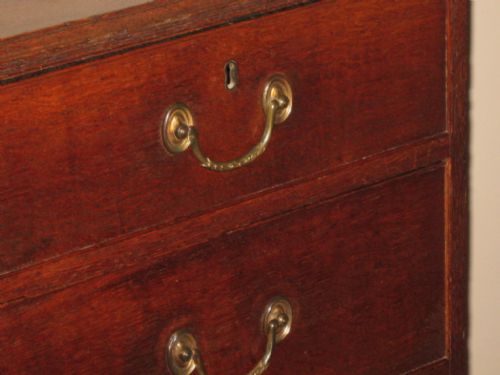 GEORGIAN OAK CHEST OF DRAWERS - ADDITIONAL PHOTO 5