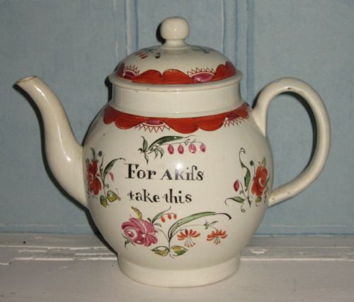 eighteenth century pearlware teapot - CATEGORY: ANTIQUE CERAMICS - DATED 1800