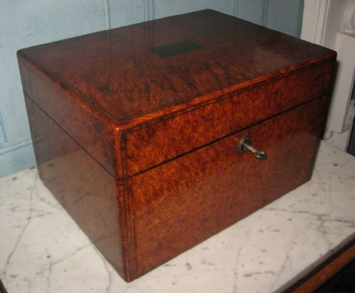 SUPERB VICTORIAN AMBOYNA AND SILVER FITTED CASE - ADDITIONAL PHOTO 1