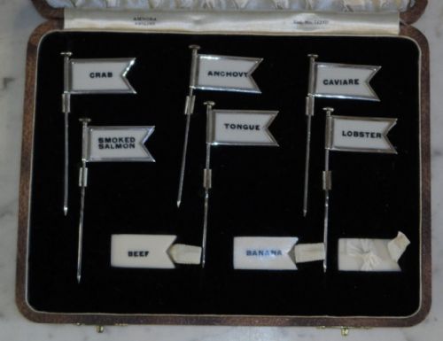 RARE SET OF SOLID SILVER SANDWICH FLAGS - ADDITIONAL PHOTO 2