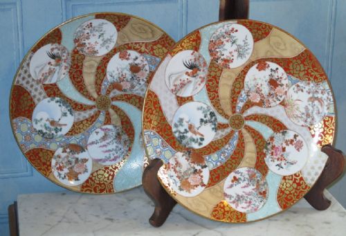FINE PAIR OF JAPANESE SATSUMA CHARGERS - ADDITIONAL PHOTO 1