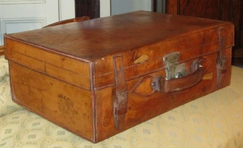 LEATHER SUITCASE - ADDITIONAL PHOTO 1