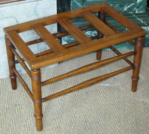 late victorian luggage stand - CATEGORY: ANTIQUE MISCELLANEOUS - DATED VICTORIAN