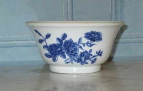 fine chinese porcelain tea bowl - CATEGORY: ANTIQUE CERAMICS - DATED 1800