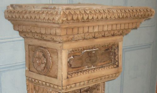 PAIR OF LARGE VICTORIAN CARVED WOOD COLUMNS OR PILASTERS - ADDITIONAL PHOTO 5