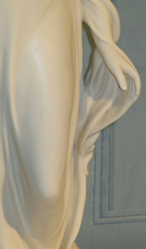 LARGE VICTORIAN PARIAN FIGURE OF 'BEATRICE' - ADDITIONAL PHOTO 5