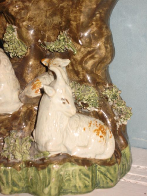GEORGIAN PEARLWARE SPILL VASE WITH SHEEP - ADDITIONAL PHOTO 1