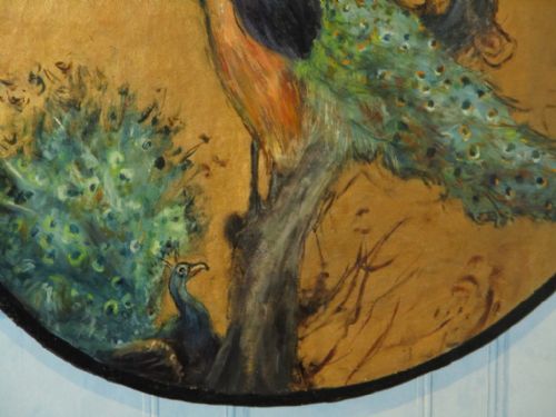 STRIKING OIL PAINTING OF PEACOCKS ON GOLD BACKGROUND - ADDITIONAL PHOTO 2