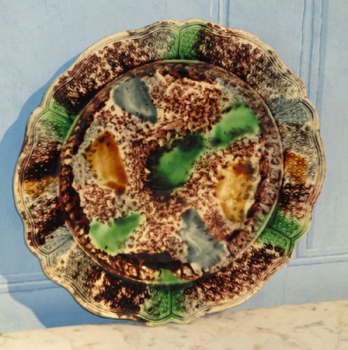 fine wheildon creamware plate - CATEGORY: ANTIQUE PLATES - DATED 1750