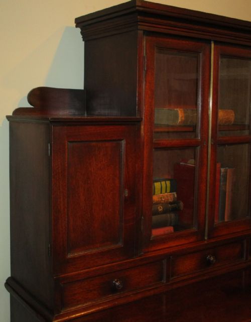 FINE MAHOGANY ESTATE CABINET - ADDITIONAL PHOTO 5