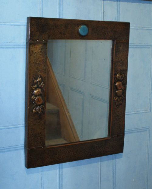 arts and crafts copper mirror - CATEGORY: ANTIQUE MIRRORS - DATED 1900