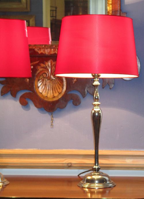 PAIR OF QUALITY CHROME PLATED TABLE LAMPS - ADDITIONAL PHOTO 1
