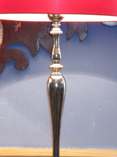 PAIR OF QUALITY CHROME PLATED TABLE LAMPS - ADDITIONAL PHOTO 4