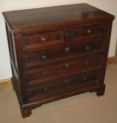 EARLY OAK CHEST OF DRAWERS - ADDITIONAL PHOTO 3