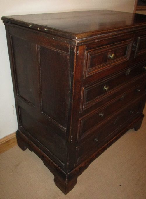 EARLY OAK CHEST OF DRAWERS - ADDITIONAL PHOTO 4