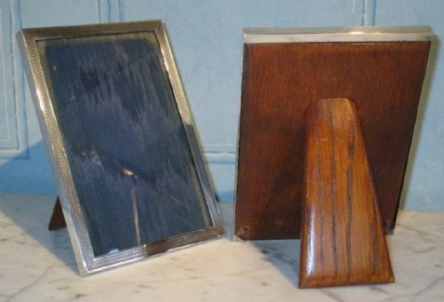 QUALITY PAIR OF SILVER PHOTO FRAMES - ADDITIONAL PHOTO 3