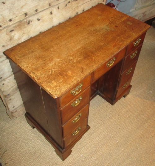 GEORGIAN OAK KNEEHOLE DESK - ADDITIONAL PHOTO 6